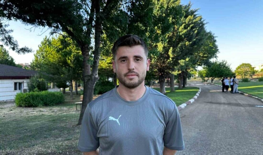 Elazığspor’da 2025-2026 sezonu hazırlıkları kulüp tesislerinde yapılan antrenmanla başladı. Elazığspor,