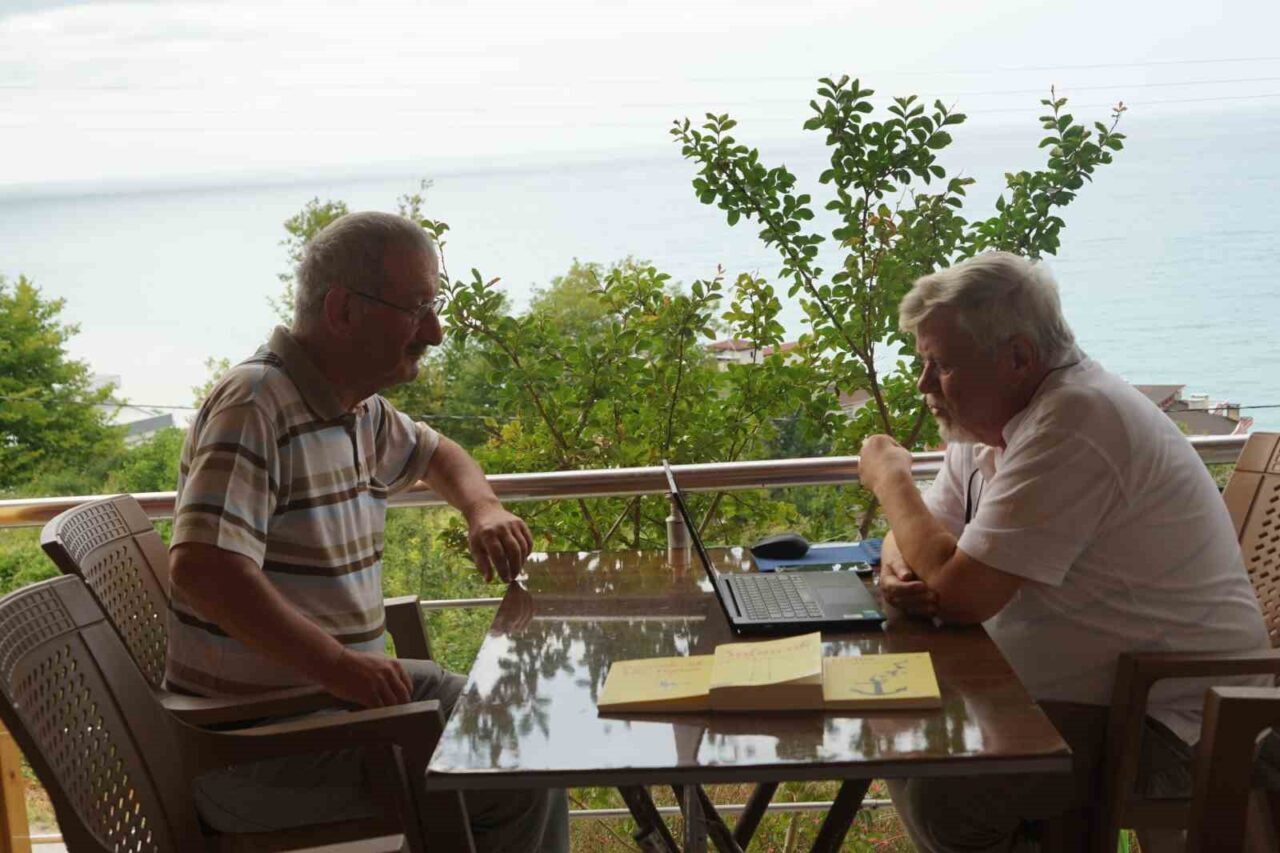 Kastamonu’nun Çatalzeytin ilçesine yaşayan emekli Vali Yardımcısı Nevzat Sinan, hayalini
