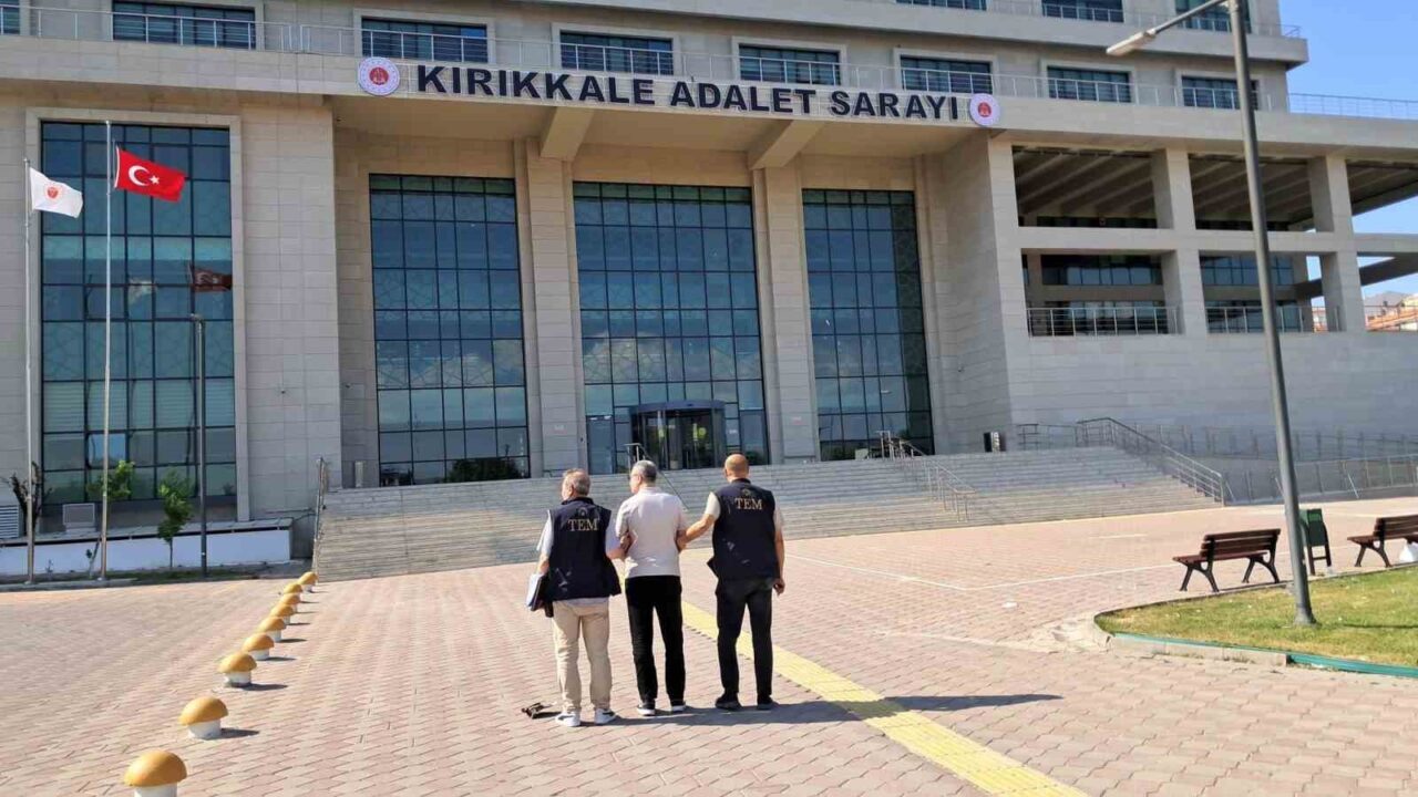 Kırıkkale’de, FETÖ’ye yönelik yürütülen çalışmalar kapsamında hakkında kesinleşmiş hapis cezası