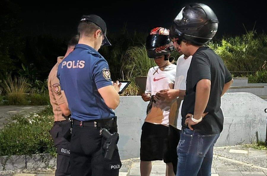 Manisa İl Emniyet Müdürlüğü ekiplerince, Yunusemre ilçesinde vatandaşların huzur ve