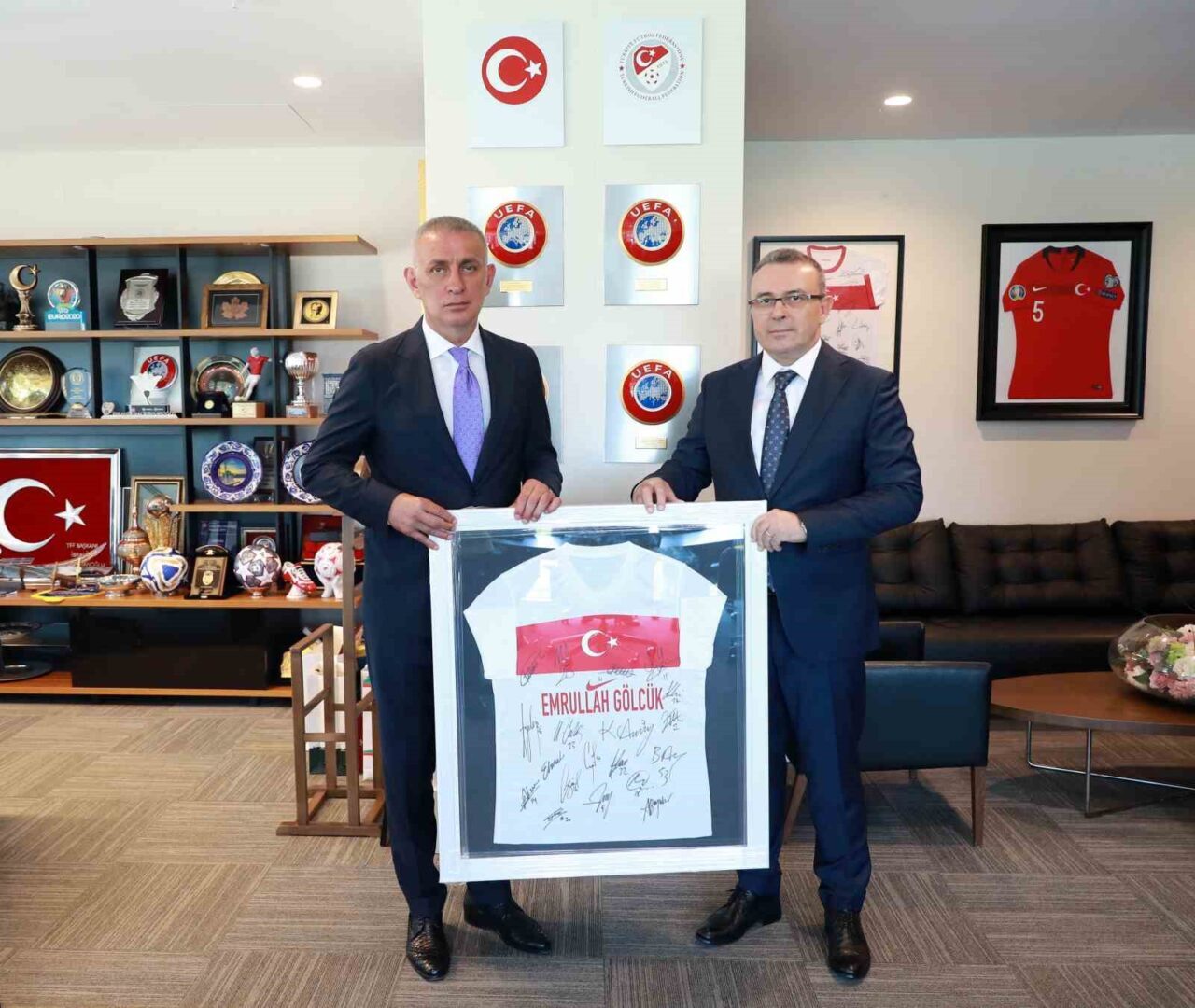 Türkiye Cumhuriyeti Emniyet Genel Müdürlüğü Güvenlik Daire Başkanı Emrullah Gölcük,