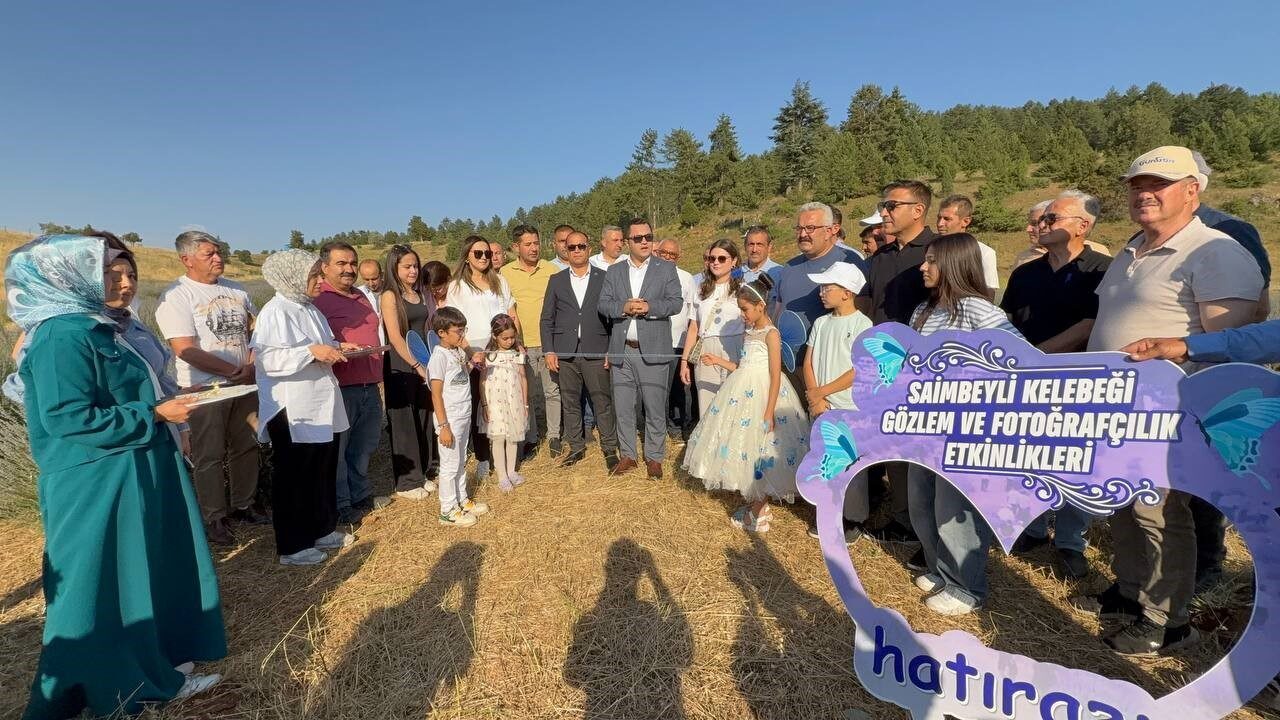 Adana’nın Saimbeyli ilçesinde yalnızca 20 gün boyunca doğada gözlemlenebilen ve