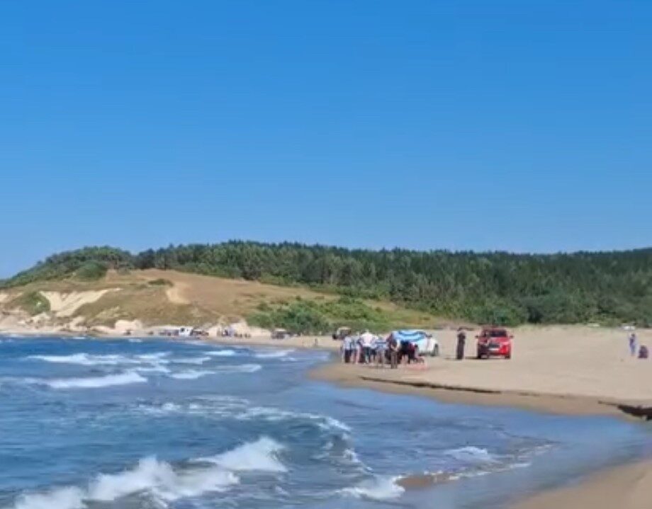 Kocaeli’nin Kandıra ilçesinde denizde engelli kızını kurtarmak isterken boğulma tehlikesi