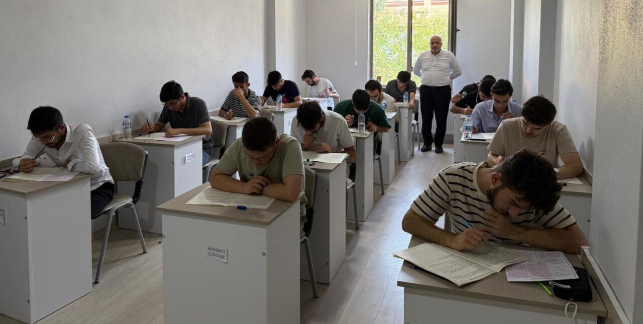 Erzincan’da aday din görevlilerinin katıldığı 3. Dönem Mesleki Eğitiminin birinci