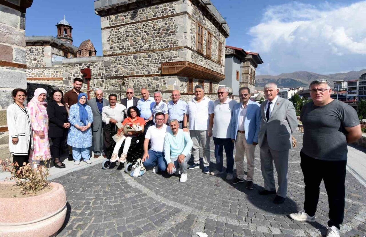 Erzurum Şehir Hastanesi’nde memur olarak görev yapan ve yüzde 80