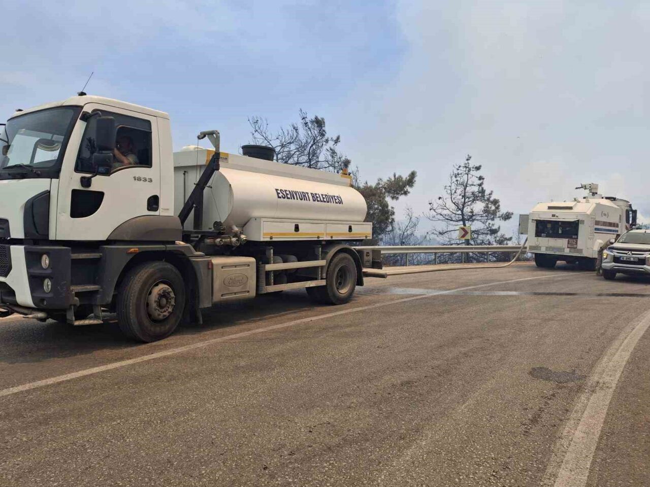 Bursa’da dün akşamüzeri başlayan ve söndürme çalışmaları devam eden yangın