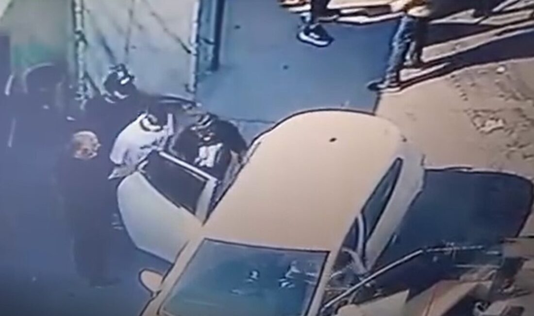 İstanbul’un Esenyurt ilçesinde işe gitmek üzere olan bir kadının cüzdan