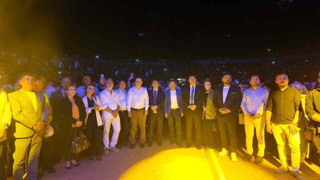 Kütahya’nın Gediz ilçesinde devam eden Geleneksel Tarhana Festivali etkinlikleri kapsamında