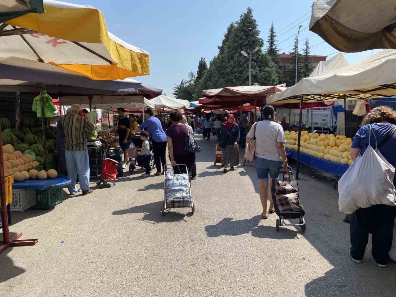 Eskişehir’de yeri taşınacağı öne sürülen Çarşamba Pazarı (ÇARPA) ile ilgili