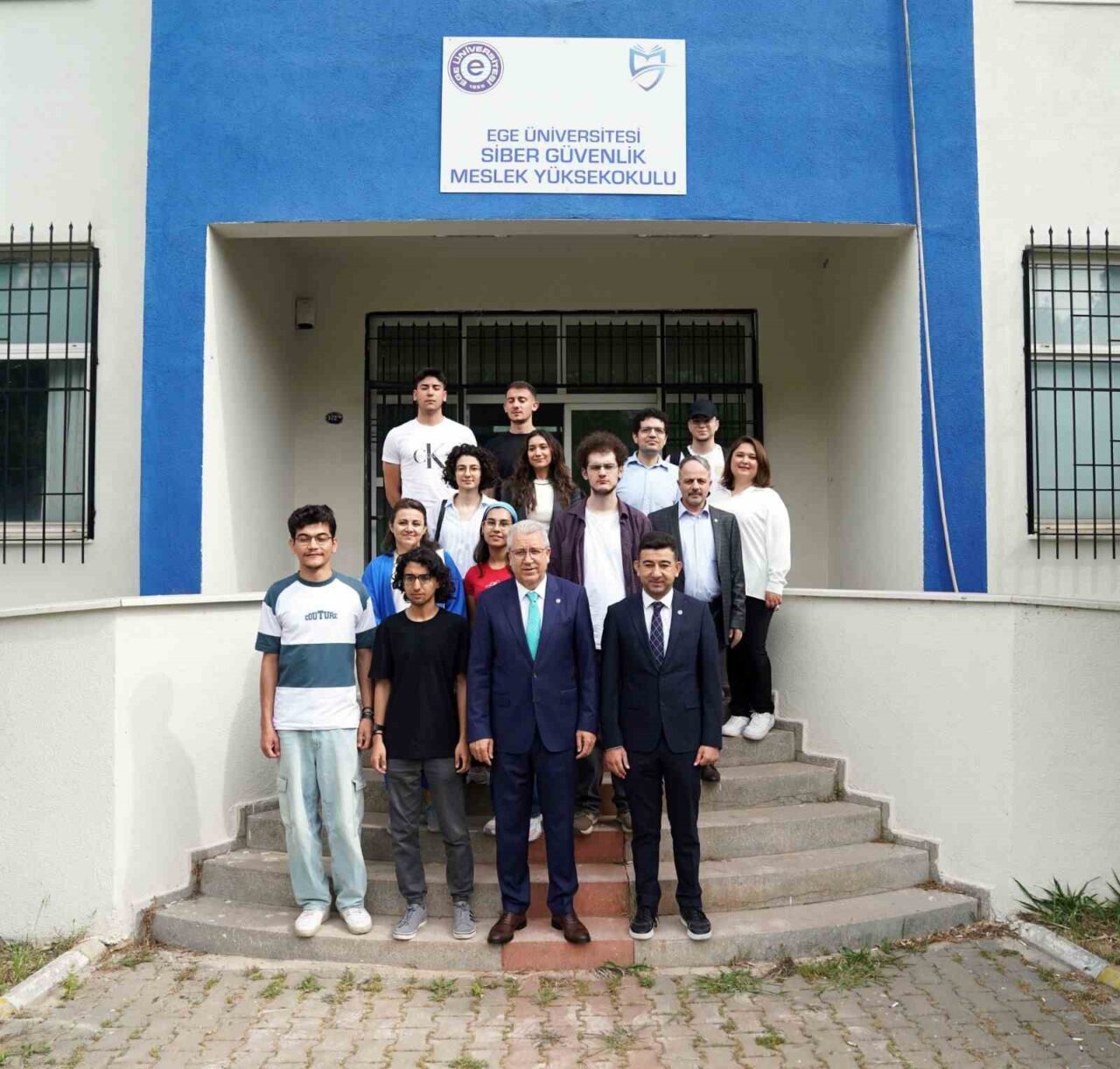 Türkiye’de kurulan dört Siber Güvenlik Meslek Yüksekokulundan birisi olan Ege