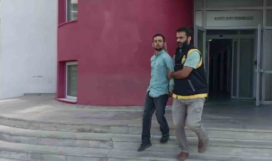 Adana’da bir evin avlusundaki motosikleti çalan şüpheli güvenlik kamerasından tespit