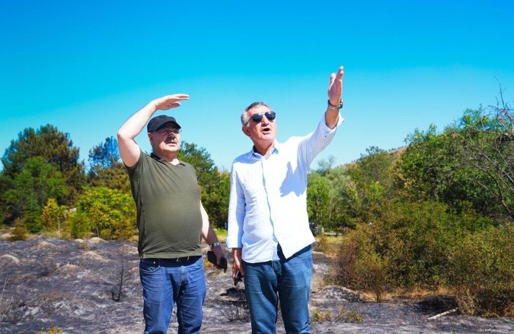 Ankara’nın Gölbaşı ilçesinde bulunan Eymir Gölü’nde çıkan yangının kontrol altına