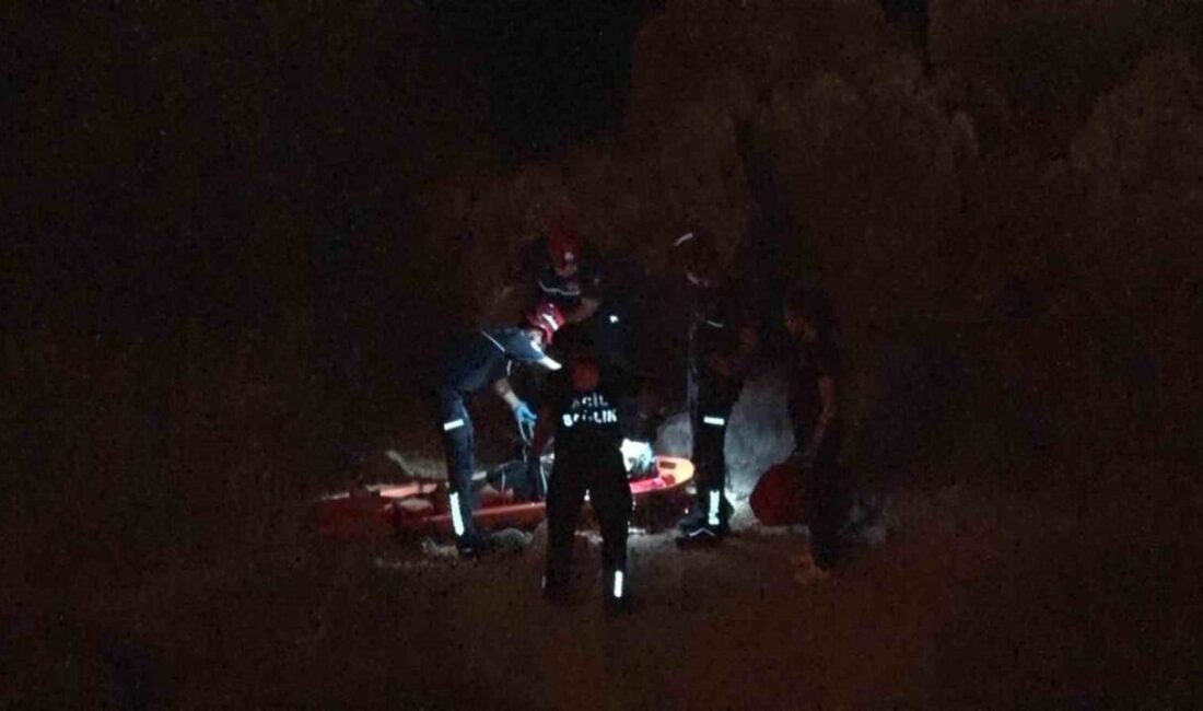 Antalya’da deniz dönüşü kayalık ve patika yoldan çıkmaya çalışırken dengesini