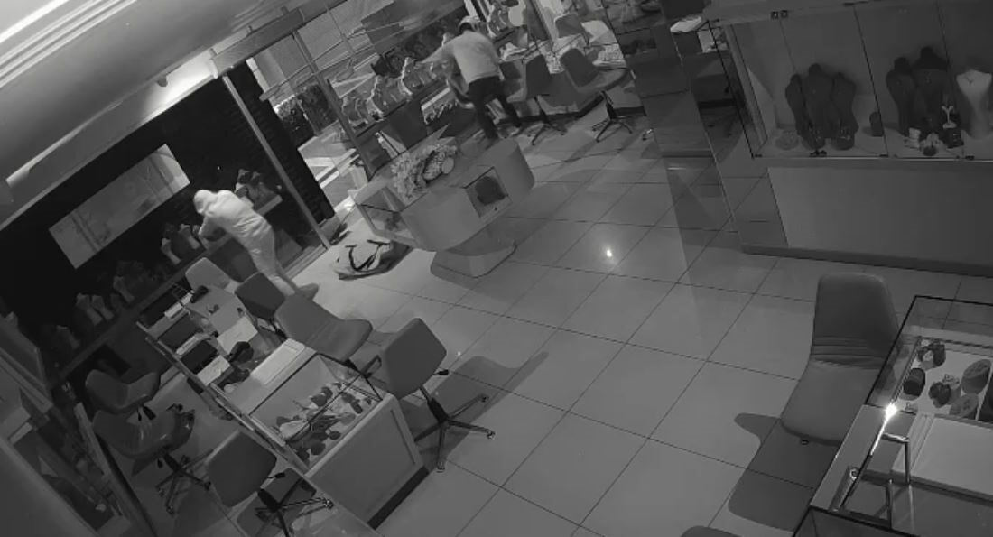 İstanbul Fatih’te bir kuyumcudan yaklaşık 600 bin dolar değerinde ziynet