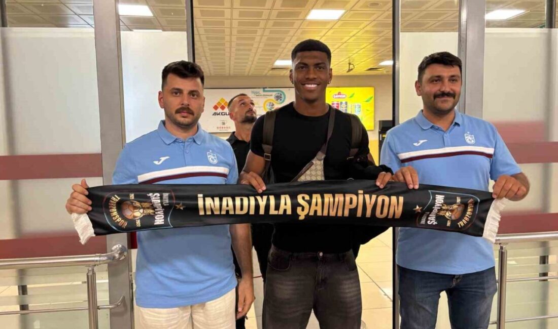 Trabzonspor’un prensip anlaşmasına vardığı Brezilyalı forvet oyuncusu Felipe Augusto Trabzon’a