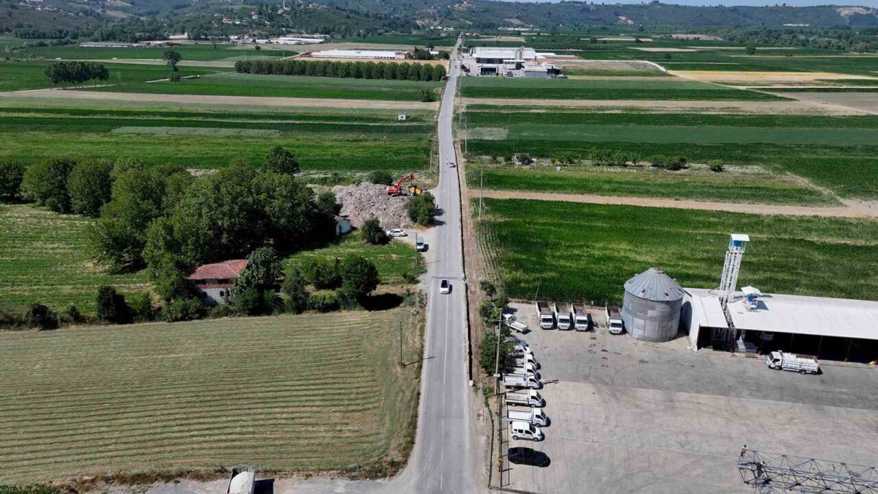 Sakarya Büyükşehir Belediyesi, Ferizli ilçesinin kuzey mahallelerini ilçe merkezine bağlayan