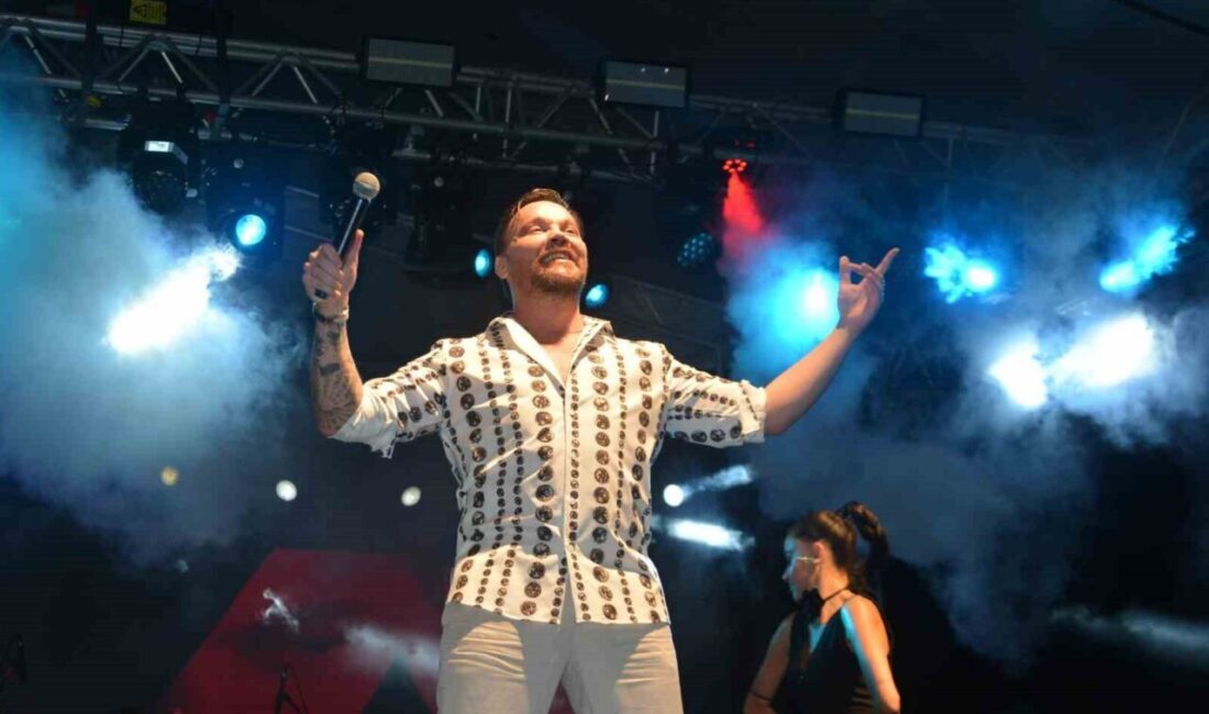 Ordu’nun Ünye ilçesinde gerçekleşen 34. Uluslararası Kültür, Sanat ve Turizm