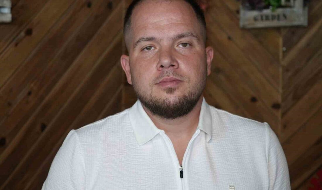 Ankara’da 15 Temmuz gecesi Genelkurmay Başkanlığı önünde bacağından ve sırtından