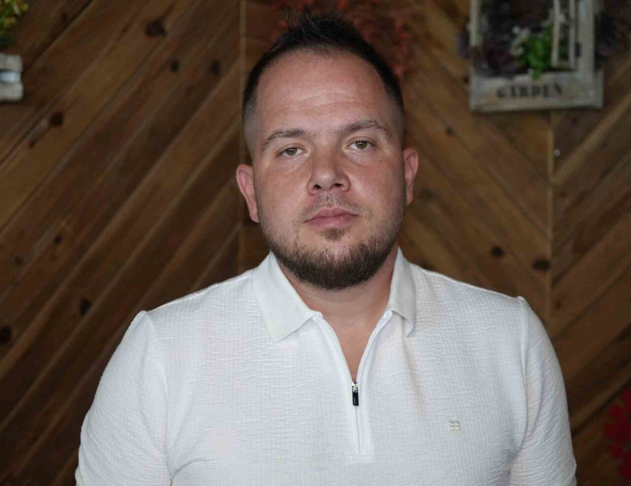 Ankara’da 15 Temmuz gecesi Genelkurmay Başkanlığı önünde bacağından ve sırtından