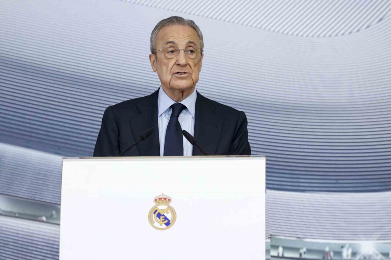İspanyol ekibi Real Madrid, Başkan Florentino Perez ile 25 yılda,