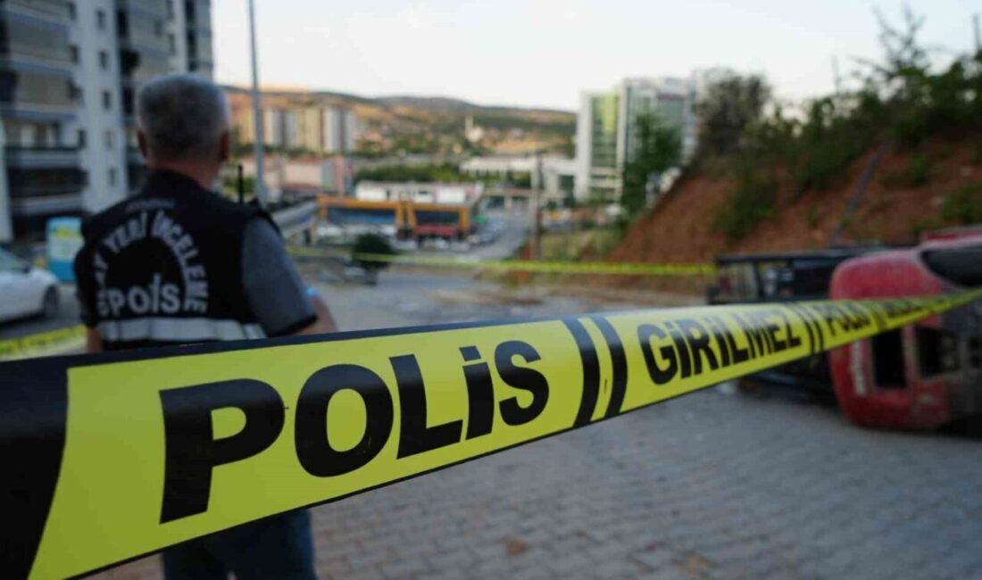 Kırıkkale’nin Yahşihan ilçesinde devrilen forkliftin altında kalan 16 yaşındaki sürücü,