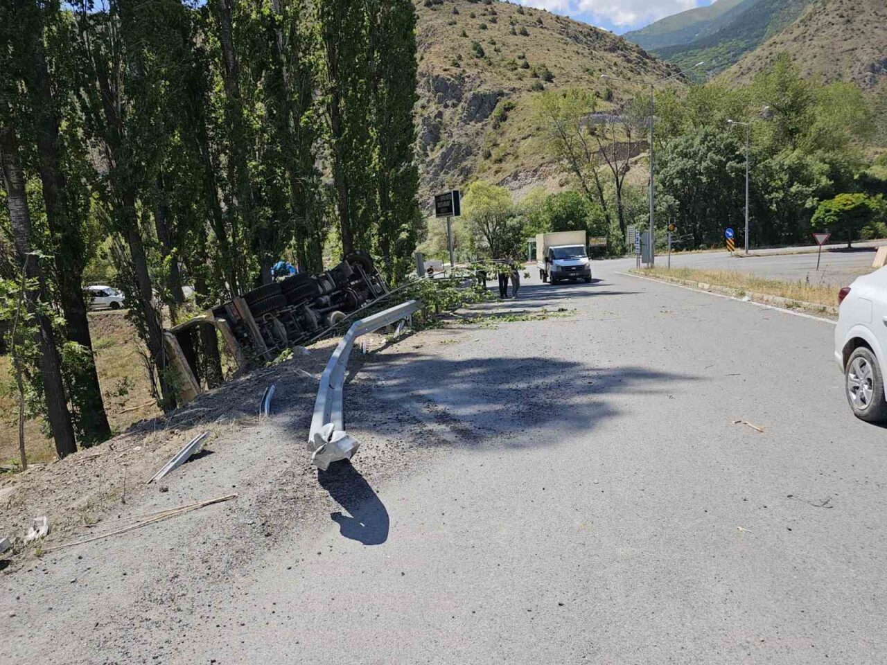 Erzurum’un İspir ilçesinde meydana gelen trafik kazasında 1 kişi hayatını