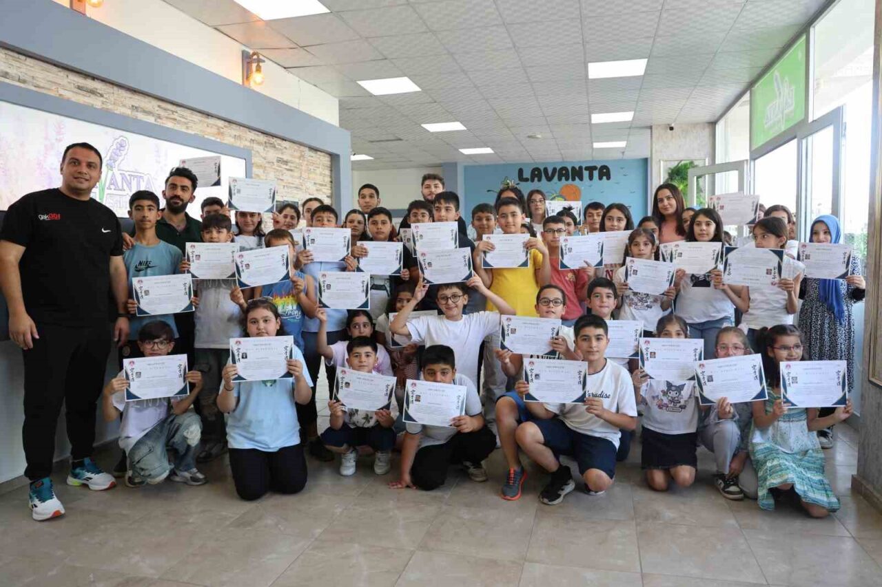 Elazığ’da Gakgo Spor Kulübü, kuşak terfi sınavında başarı gösteren 67