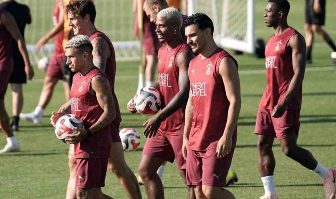 Galatasaray, 2025-2026 sezonu hazırlıklarını yaptığı antrenmanla sürdürdü. Galatasaray yeni sezon