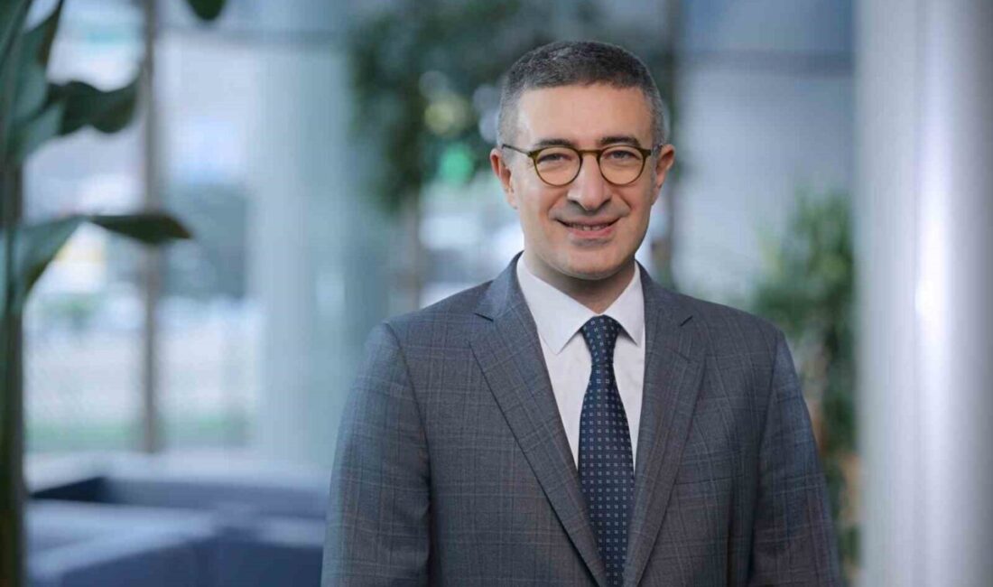 Garanti BBVA, müşteri odaklı büyüme, dijitalleşme ve sürdürülebilirlik stratejileriyle ilk