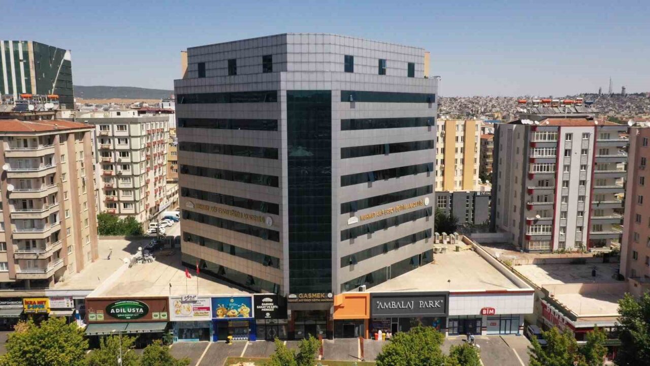 Gaziantep Büyükşehir Belediyesi’ne bağlı Sanat ve Meslek Eğitim Kursları (GASMEK)