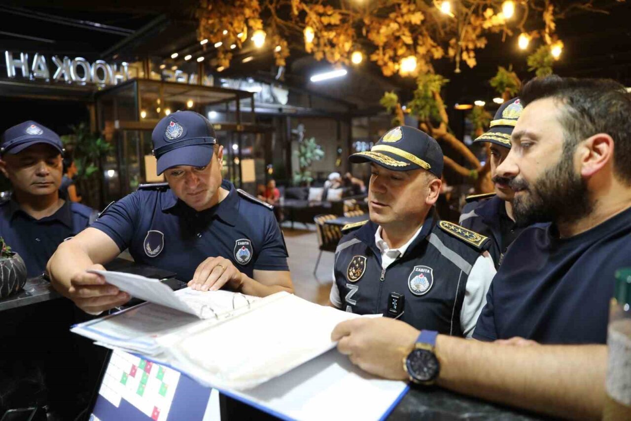 Gaziantep Büyükşehir Belediyesi zabıta ekipleri, kafe ve eğlence yerlerinde desibel