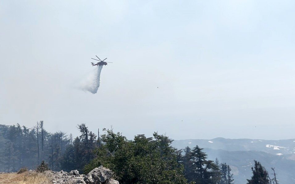 Gazipaşa’da cuma sabah saatlerinde başlayan orman yangını, 2’nci gününde de