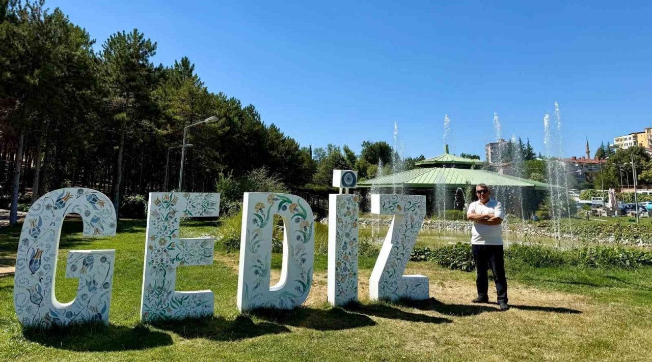 Kütahya’nın Gediz ilçesinde, sadece manevi danışmanlık göreviyle değil, aynı zamanda