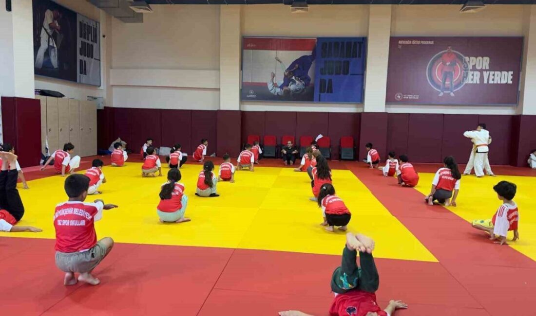 Van Büyükşehir Belediye Spor Kulübü Yaz Spor Okulları kapsamında açtığı