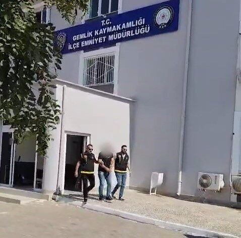 Gemlik İlçe Emniyet Müdürlüğü ekipleri, aranan şahıslara yönelik yapmış olduğu