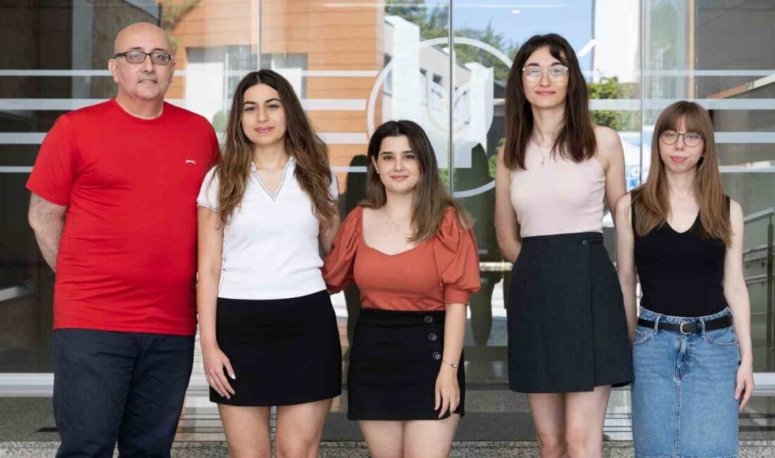 Yaşar Üniversitesi Bilgisayar Mühendisliği Bölümü öğrencilerinin tasarladığı “DEFACE: Deepfake ile