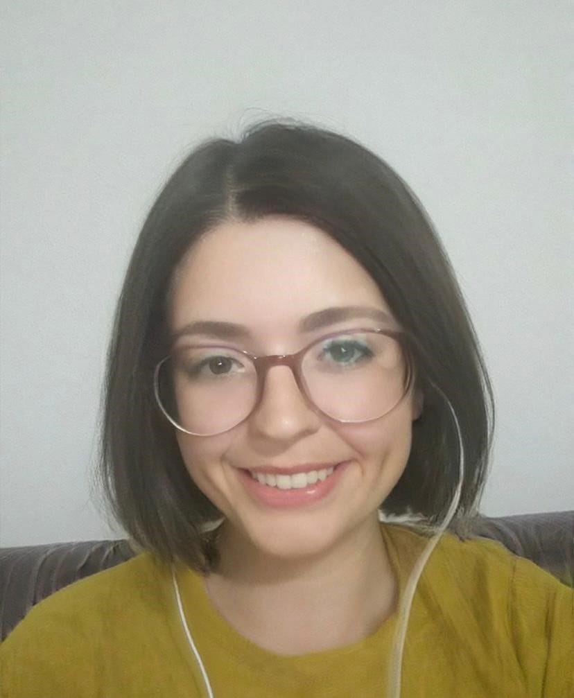 Denizli’de 24 yaşındaki genç kız yaşadığı dairenin dairenin 5. katından