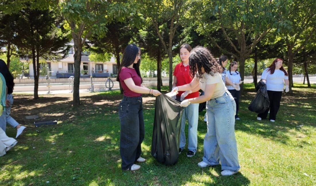 Kartepe’de kamp merkezlerinde konaklayan öğrenciler 4 gün boyunca doğa, kültür,