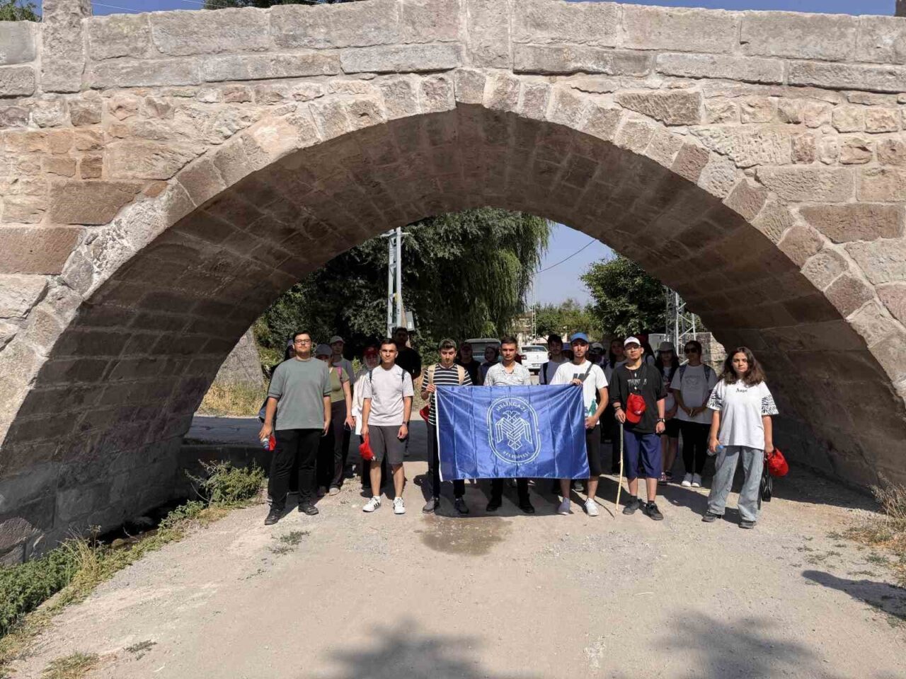 Melikgazi Belediyesi’nin gençleri doğayla buluşturan keyifli etkinliği Koramaz Vadisi Doğa