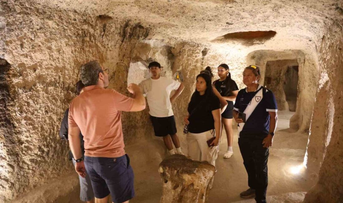 Hava sıcaklığının 35 derecenin üzerine çıktığı Nevşehir’de; turistler serinliğin ve