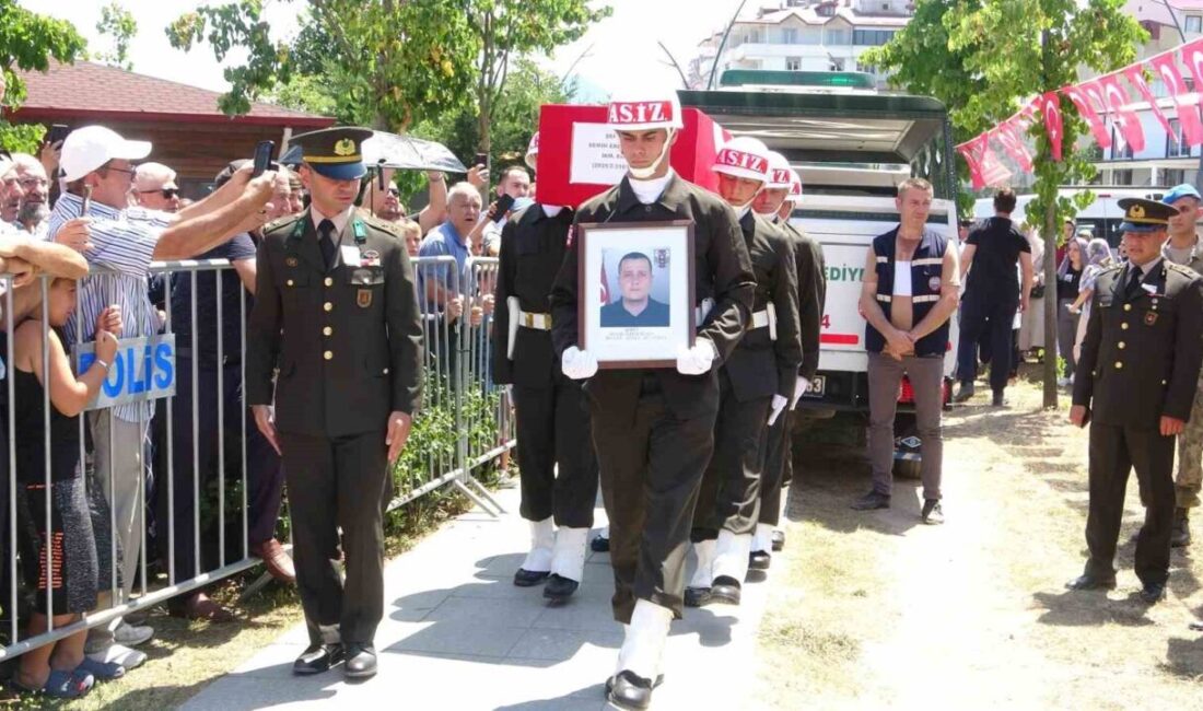 Hatay’ın İskenderun ilçesinde vatani görevini yaparken rahatsızlanarak kaldırıldığı hastanede şehit