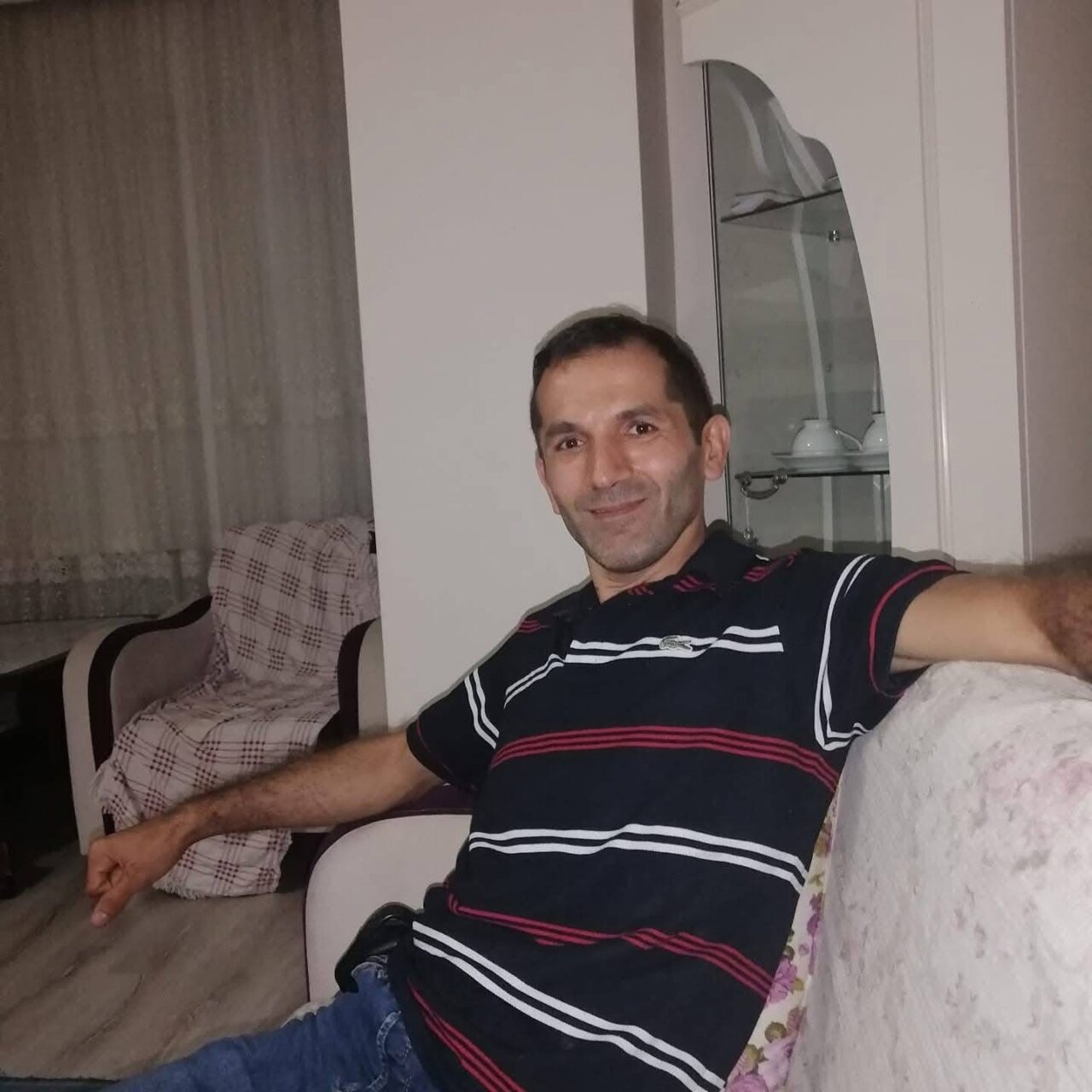 Giresun’da serinlemek için girdiği denizde boğulma tehlikesi geçiren ve hastaneye