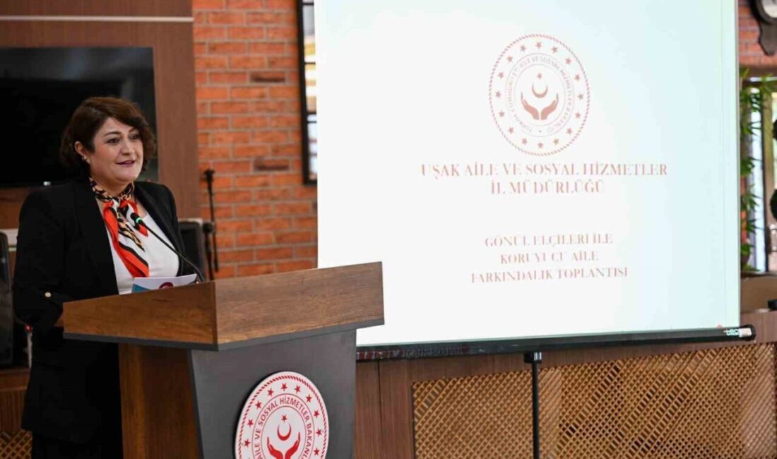 Uşak Valisi Naci Aktaş’ın eşi Nagihan Aktaş’ın katılımıyla, “Gönül Elçileri