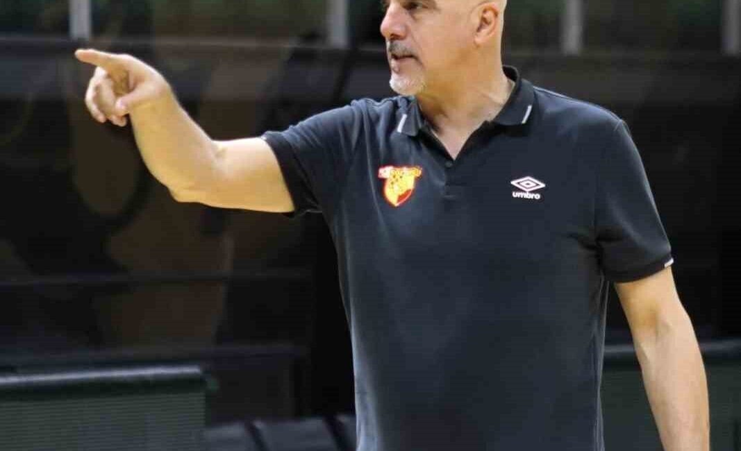 Göztepe Basketbol, 2025-2026 sezonunda Başantrenör Rüçhan Tamsöz’ün sarı-kırmızılı takımın başında