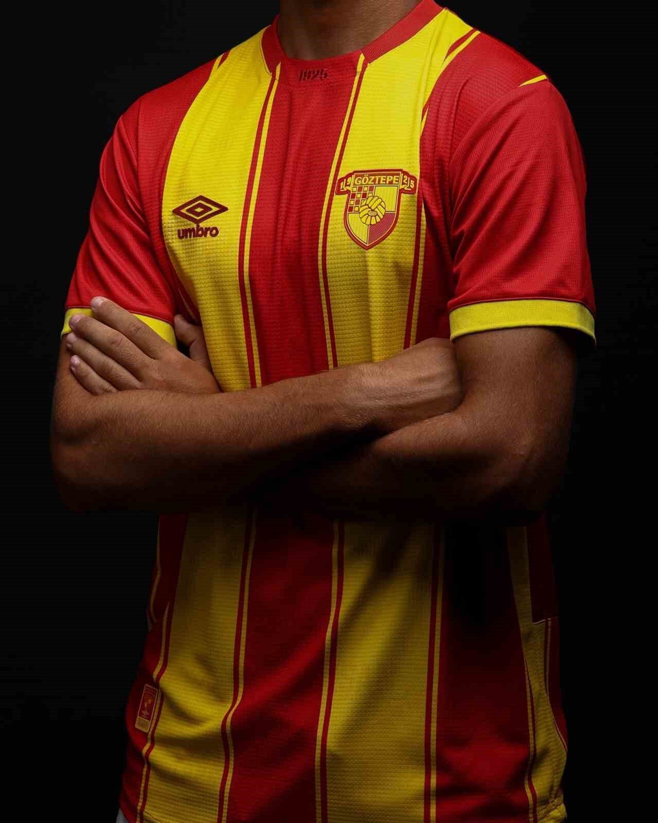 Göztepe, 2025-2026 sezonunda giyeceği formaları sosyal medya hesabından yaptığı paylaşımla