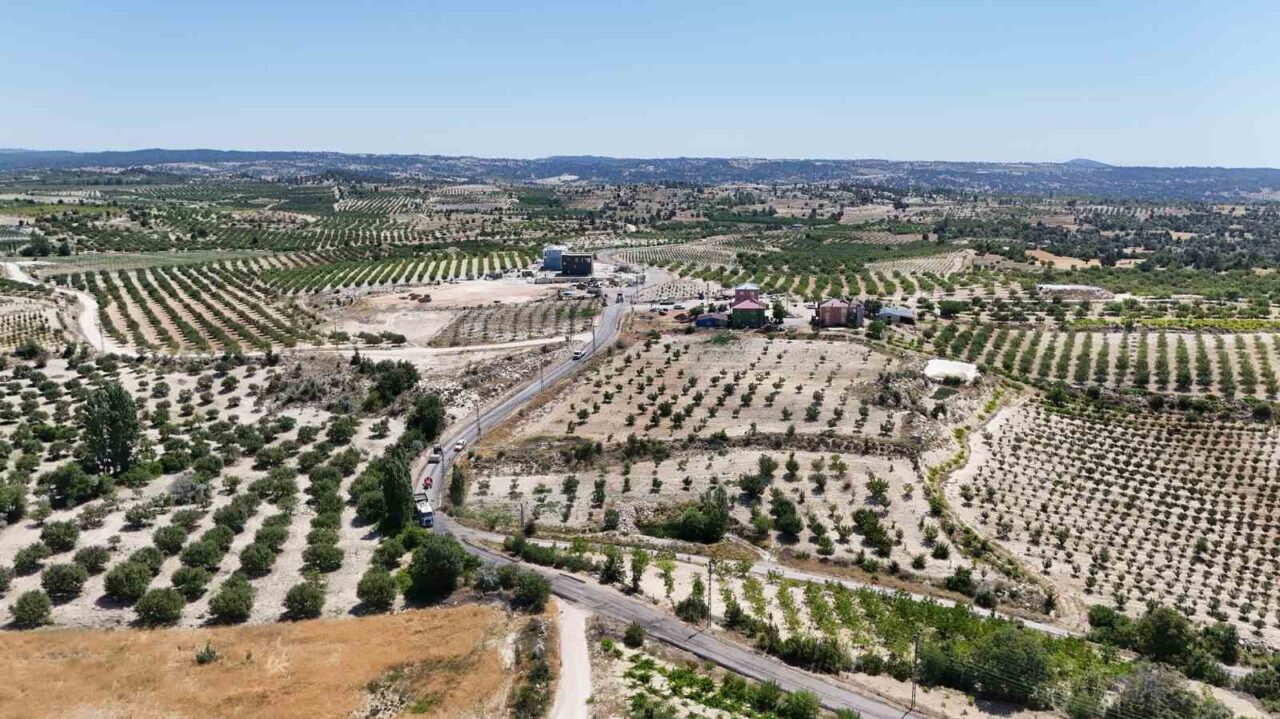 Mersin Büyükşehir Belediyesi, Gülnar ilçesine bağlı Bolyaran ve Göktürk mahallelerinde