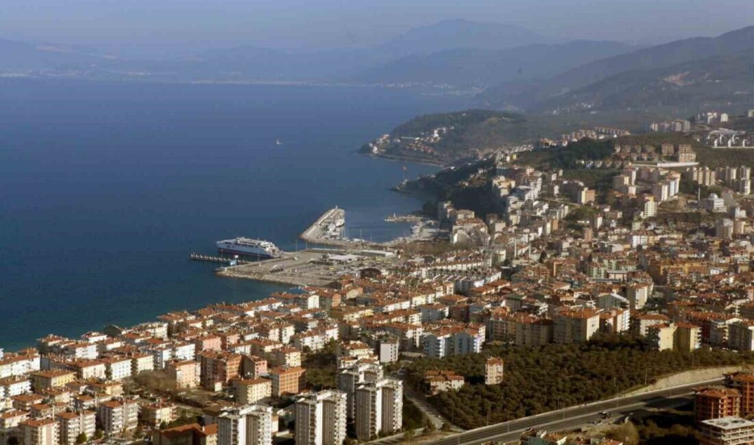 İnşaat Müteahhitleri Sanayici ve İş İnsanları Derneği Başkanı Şeref Demir,