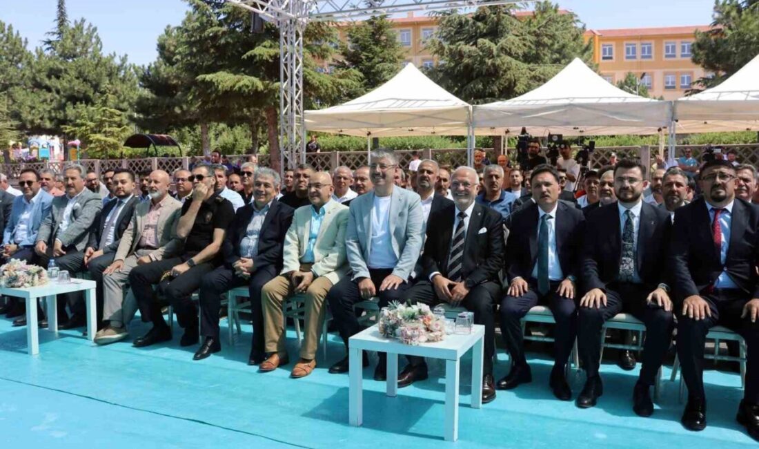 Hacılar Genç İş Adamları Derneği’nin (HAGİAD) yeni hizmet binası düzenlenen