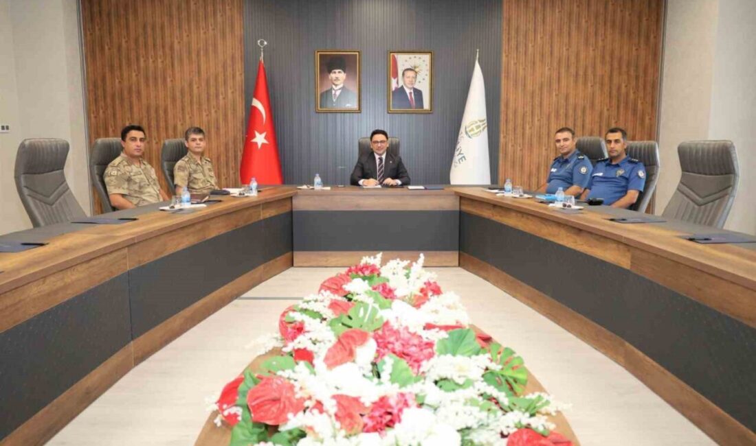 ŞANLIURFA (İHA) – Haliliye Kaymakamı Muhammed Serkan Şahin başkanlığında, asayiş