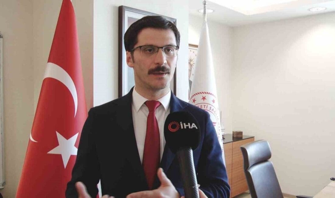 Halk Sağlığı Genel Müdürü Muhammed Emin Demirkol, artan hava sıcaklıklarına